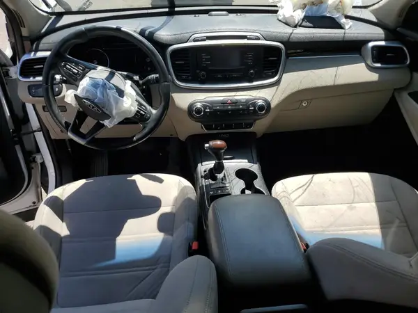 5XYPGDA58GG090207 2016 KIA SORENTO - Image 8