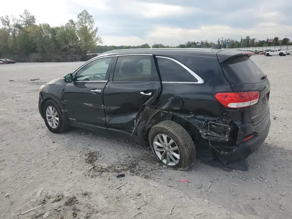 5XYPGDA58GG103781 2016 KIA SORENTO - Image 2