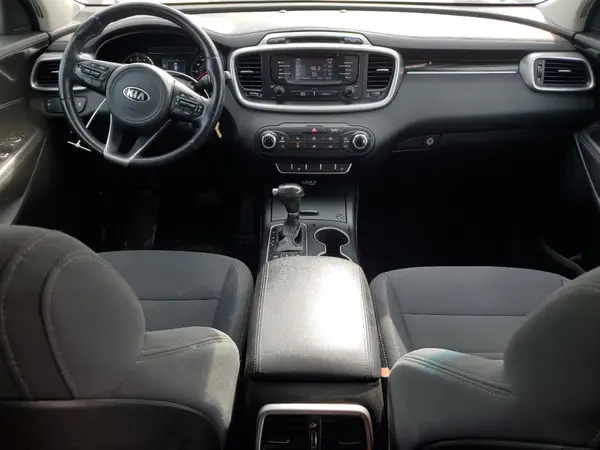 5XYPGDA58GG103781 2016 KIA SORENTO - Image 8