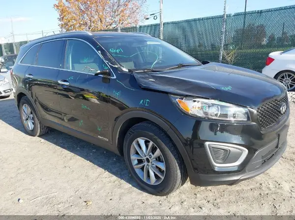 5XYPGDA58GG131239 2016 KIA SORENTO - Image 1