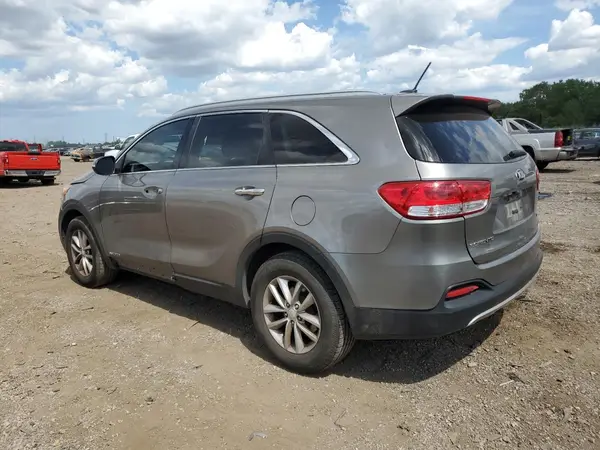 5XYPGDA58GG136859 2016 KIA SORENTO - Image 2