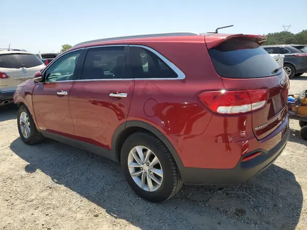 5XYPGDA58GG137221 2016 KIA SORENTO - Image 2