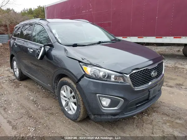 5XYPGDA58GG161552 2016 KIA SORENTO - Image 1