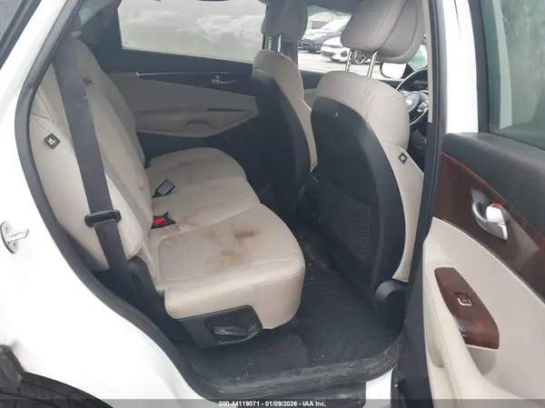 5XYPGDA58GG162992 2016 KIA SORENTO - Image 8