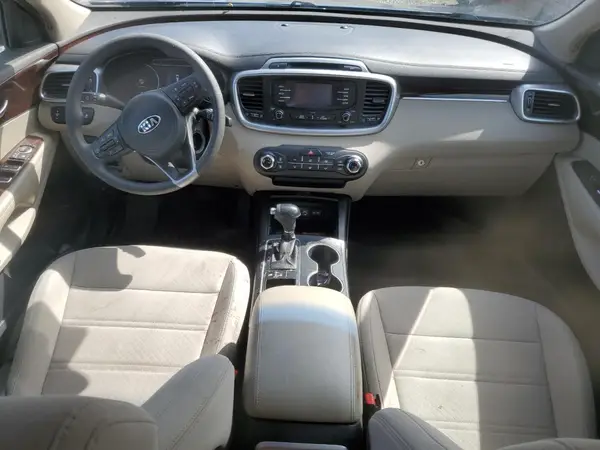 5XYPGDA58HG190230 2017 KIA SORENTO - Image 8