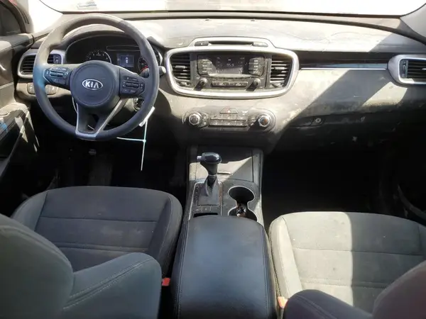 5XYPGDA58HG190759 2017 KIA SORENTO - Image 8