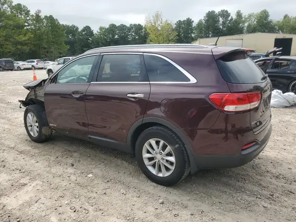 5XYPGDA58HG201498 2017 KIA SORENTO - Image 2