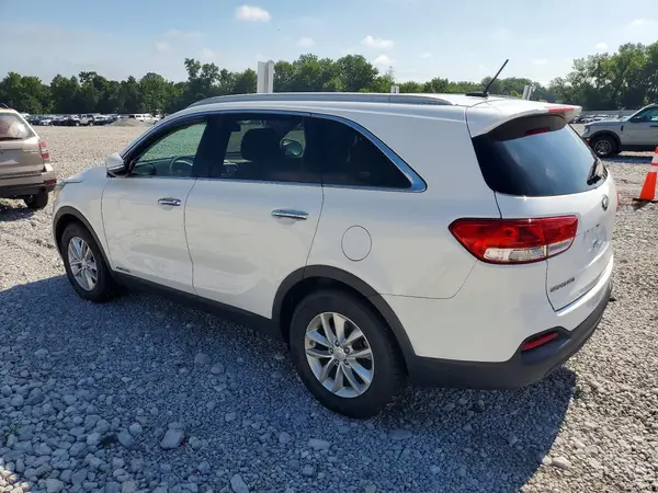 5XYPGDA58HG216227 2017 KIA SORENTO - Image 2
