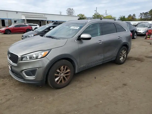 5XYPGDA58HG223453 2017 KIA SORENTO - Image 1