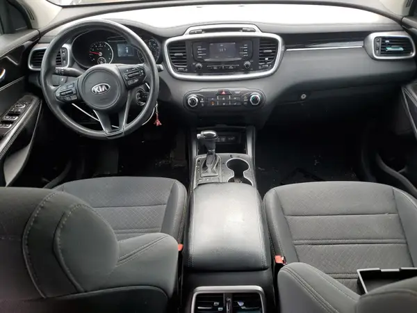 5XYPGDA58HG223453 2017 KIA SORENTO - Image 8