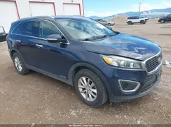 5XYPGDA58HG274080 2017 KIA SORENTO