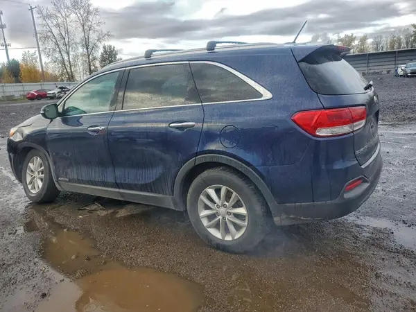 5XYPGDA58HG280154 2017 KIA SORENTO - Image 2