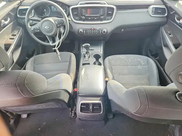 5XYPGDA58HG289288 2017 KIA SORENTO - Image 8