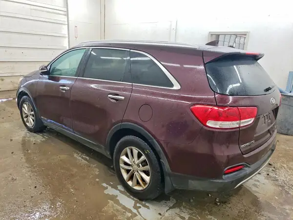 5XYPGDA58HG291767 2017 KIA SORENTO - Image 2