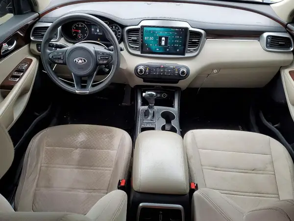 5XYPGDA58HG293227 2017 KIA SORENTO - Image 8