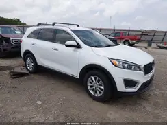 5XYPGDA58HG302637 2017 KIA SORENTO