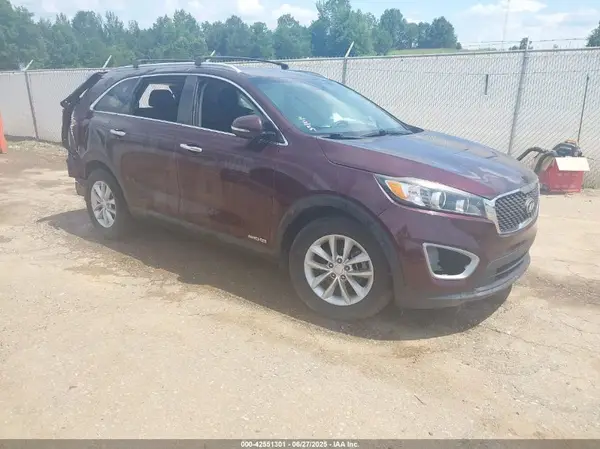 5XYPGDA58HG309135 2017 KIA SORENTO - Image 1