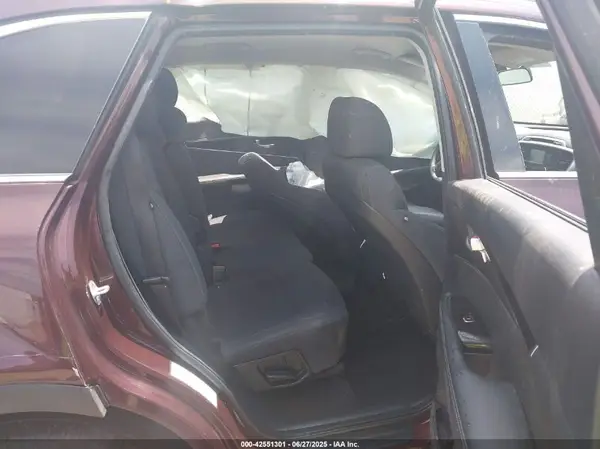 5XYPGDA58HG309135 2017 KIA SORENTO - Image 8