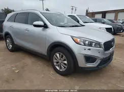 5XYPGDA58HG320331 2017 KIA SORENTO