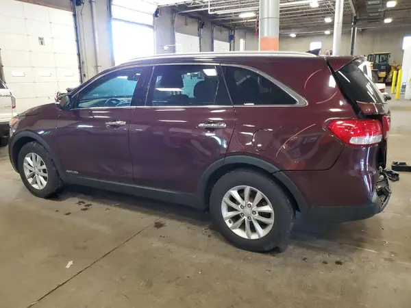 5XYPGDA58HG322919 2017 KIA SORENTO - Image 2