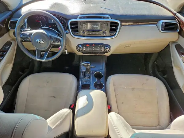 5XYPGDA58JG343663 2018 KIA SORENTO - Image 8