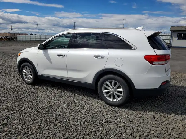 5XYPGDA58JG369325 2018 KIA SORENTO - Image 2