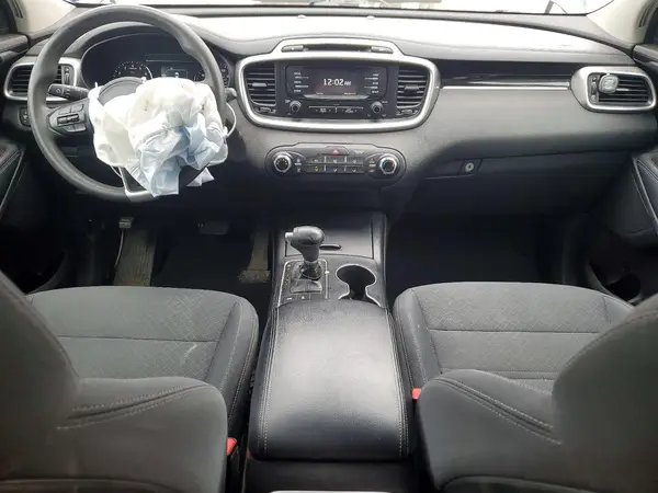 5XYPGDA58JG375707 2018 KIA SORENTO - Image 8