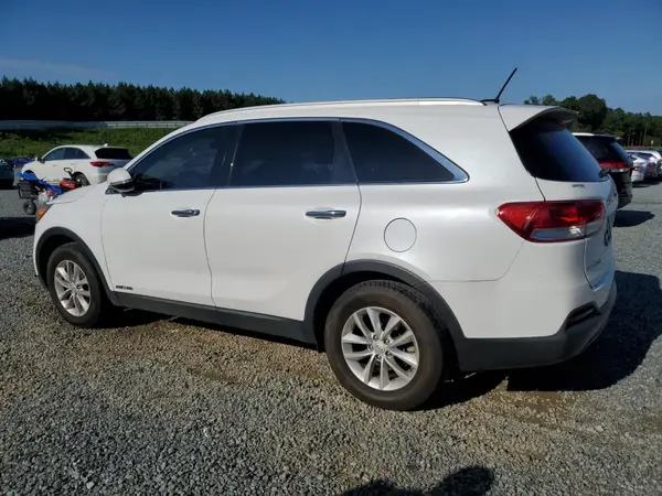 5XYPGDA58JG393950 2018 KIA SORENTO - Image 2