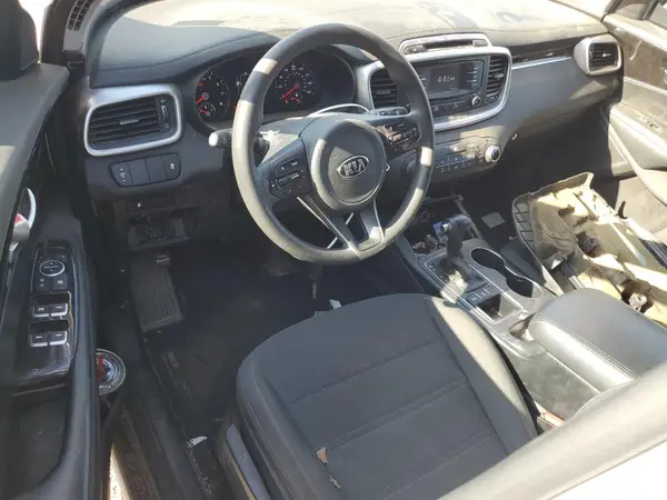 5XYPGDA58JG393950 2018 KIA SORENTO - Image 8