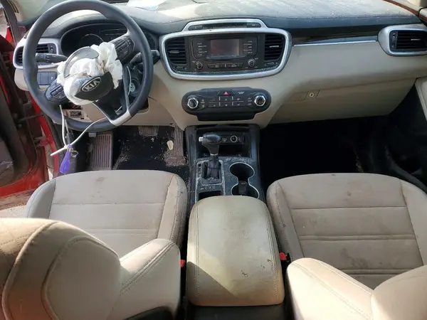 5XYPGDA58JG404154 2018 KIA SORENTO - Image 8