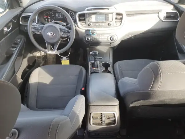 5XYPGDA58JG413176 2018 KIA SORENTO - Image 8