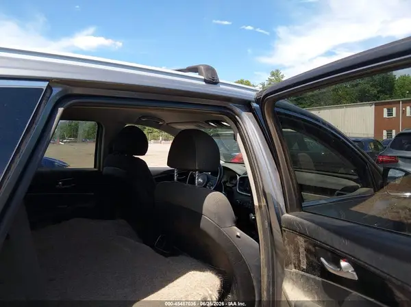 5XYPGDA58JG430382 2018 KIA SORENTO - Image 8
