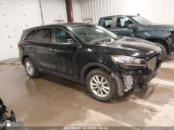 5XYPGDA58KG441545 2019 KIA SORENTO - Image 1