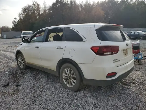 5XYPGDA58KG454456 2019 KIA SORENTO - Image 2