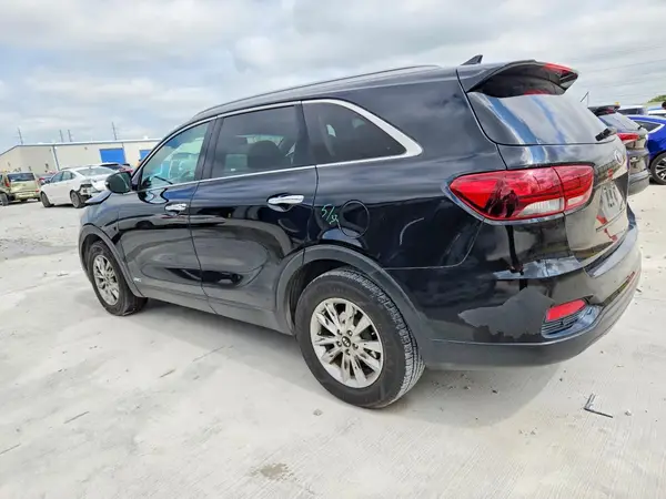5XYPGDA58KG463500 2019 KIA SORENTO - Image 2