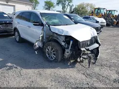 5XYPGDA58KG480894 2019 KIA SORENTO
