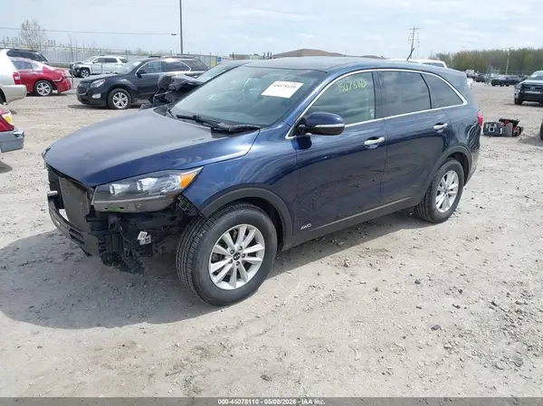 5XYPGDA58KG483231 2019 KIA SORENTO - Image 2
