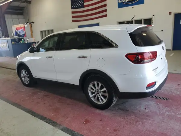 5XYPGDA58KG484959 2019 KIA SORENTO - Image 2