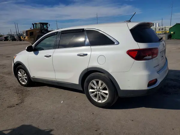 5XYPGDA58KG486307 2019 KIA SORENTO - Image 2