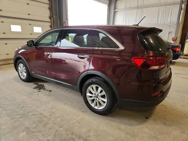 5XYPGDA58KG506149 2019 KIA SORENTO - Image 2