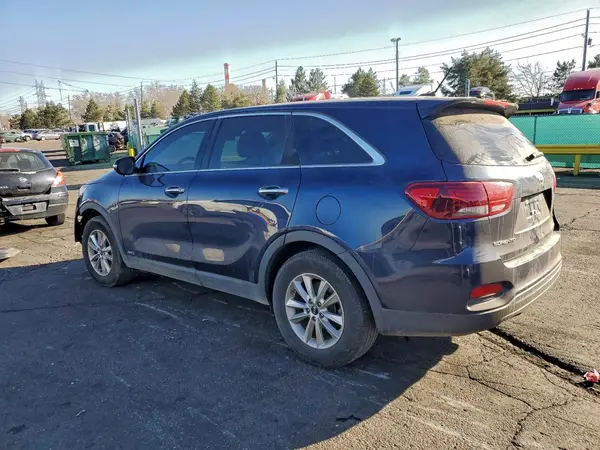 5XYPGDA58KG530662 2019 KIA SORENTO - Image 2