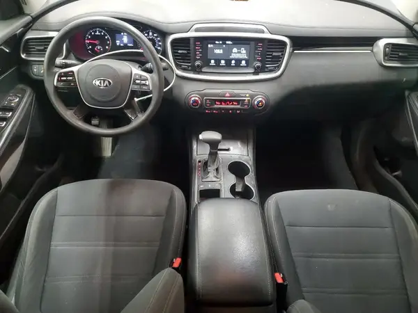 5XYPGDA58KG573236 2019 KIA SORENTO - Image 8