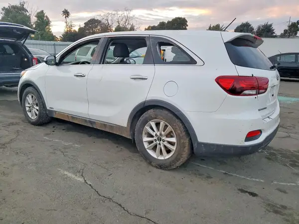 5XYPGDA58LG618922 2020 KIA SORENTO - Image 2