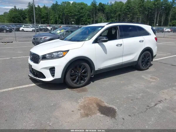 5XYPGDA58LG678392 2020 KIA SORENTO - Image 2