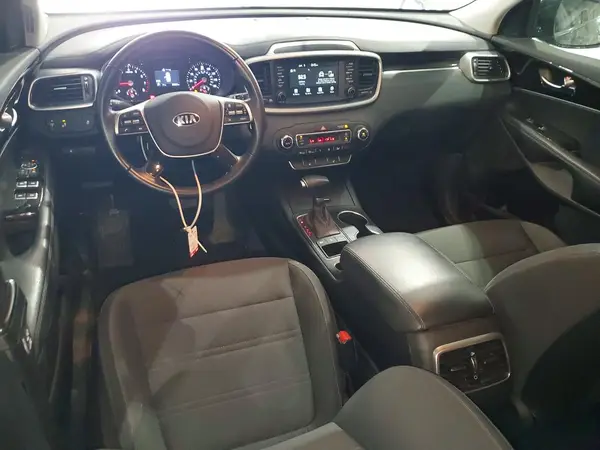 5XYPGDA58LG683818 2020 KIA SORENTO - Image 8