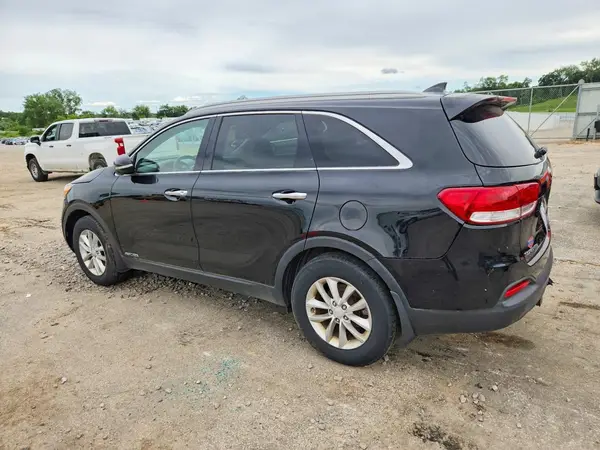 5XYPGDA59GG003575 2016 KIA SORENTO - Image 2