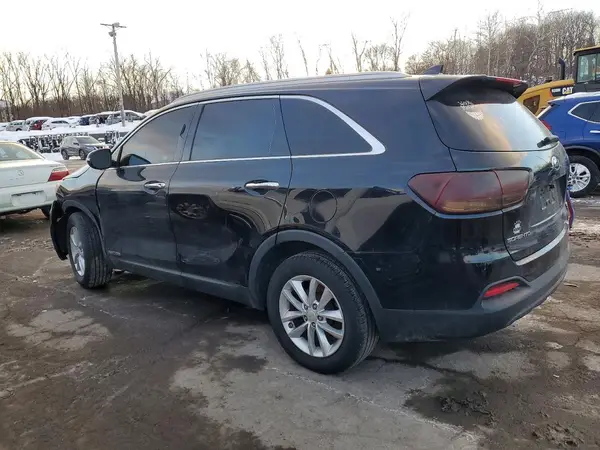 5XYPGDA59GG039217 2016 KIA SORENTO - Image 2