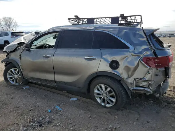 5XYPGDA59GG072038 2016 KIA SORENTO - Image 2
