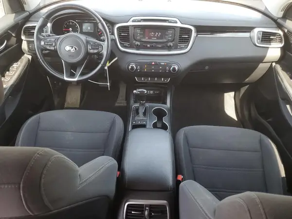 5XYPGDA59GG073982 2016 KIA SORENTO - Image 8