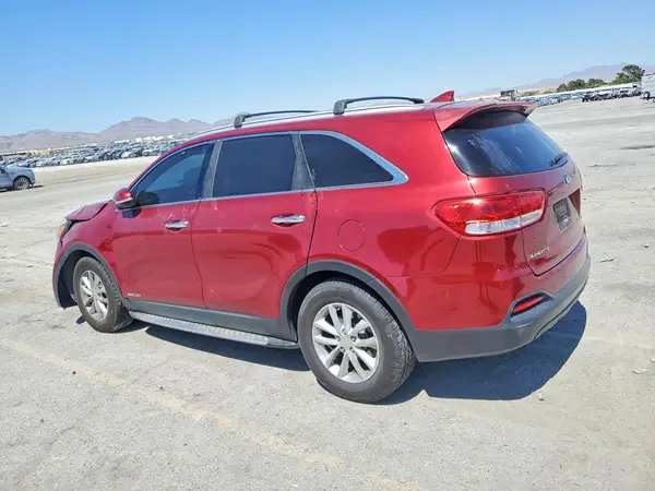 5XYPGDA59GG109184 2016 KIA SORENTO - Image 2